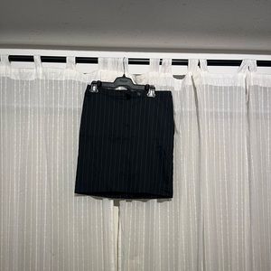 Mid 2000’s H&M mini skirt